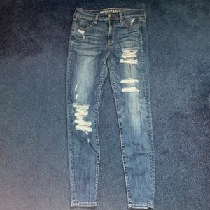 American Eagle SuperStretch skinny jeans size 6